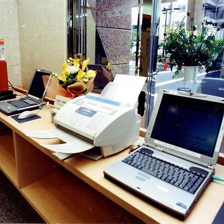 Toyoko Inn Misato Ekimae 外观 照片