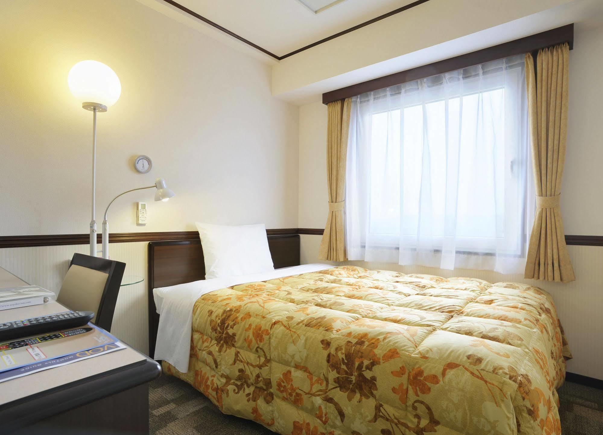 Toyoko Inn Misato Ekimae 外观 照片